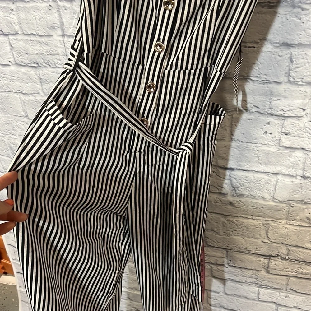 HAUTE MONDE striped belted jumpsuit | size large | color black/white - Picture 7 of 7